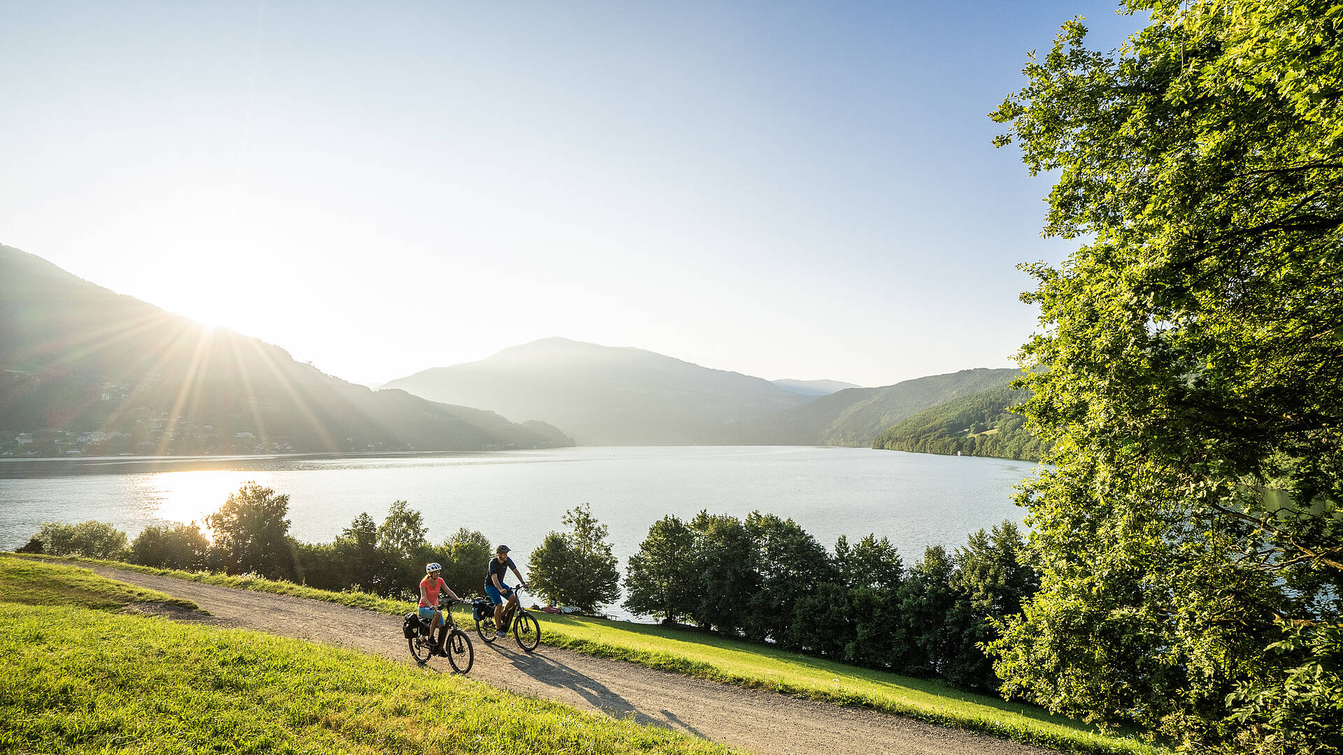 Seen-Schleife Millstätter See Morgenstimmung 